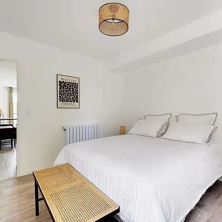 La Alpha 302 - Duplex 2 - 5 Pers Viroflay